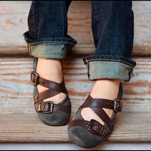 Buckle Strap Casual Flats/Loafers